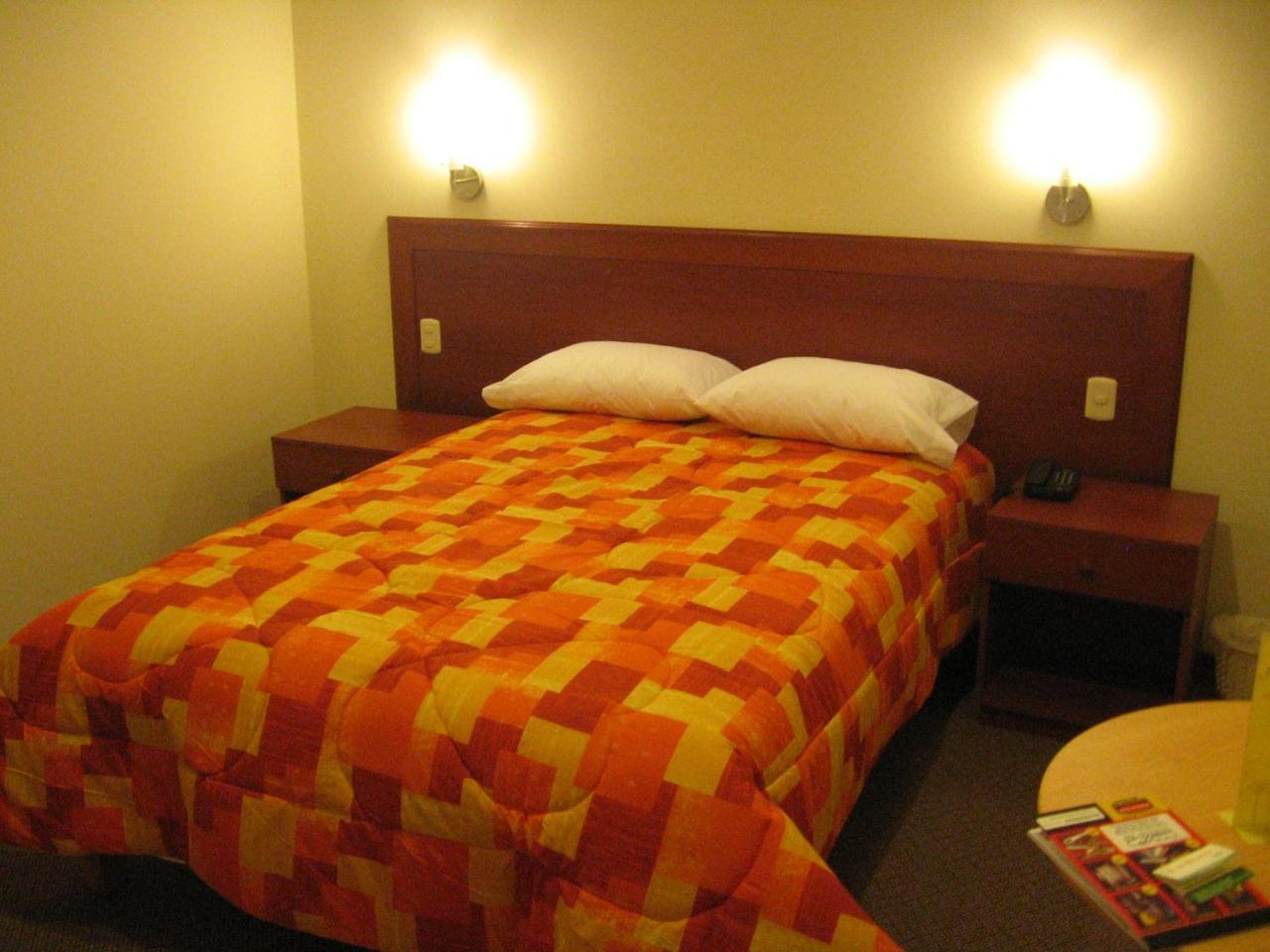 לימה Hotel Sunflowers Inn מראה חיצוני תמונה